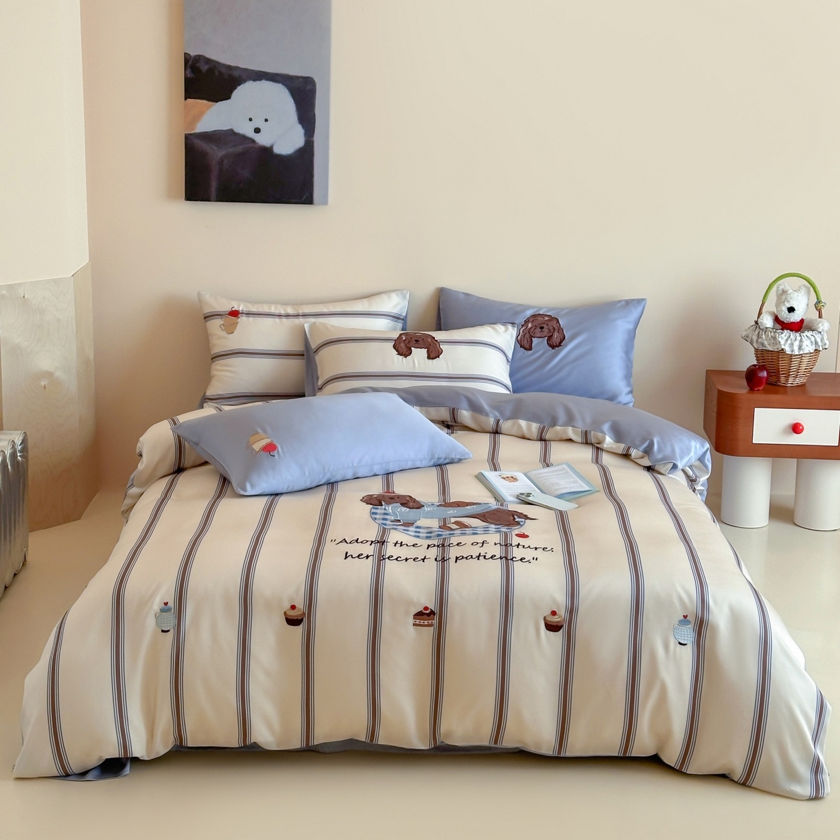 91家纺网 家纺一手货源 找家纺 风向标家纺 2026春夏新款兰精60s数码条纹天丝绣花四件套 海盐慕斯