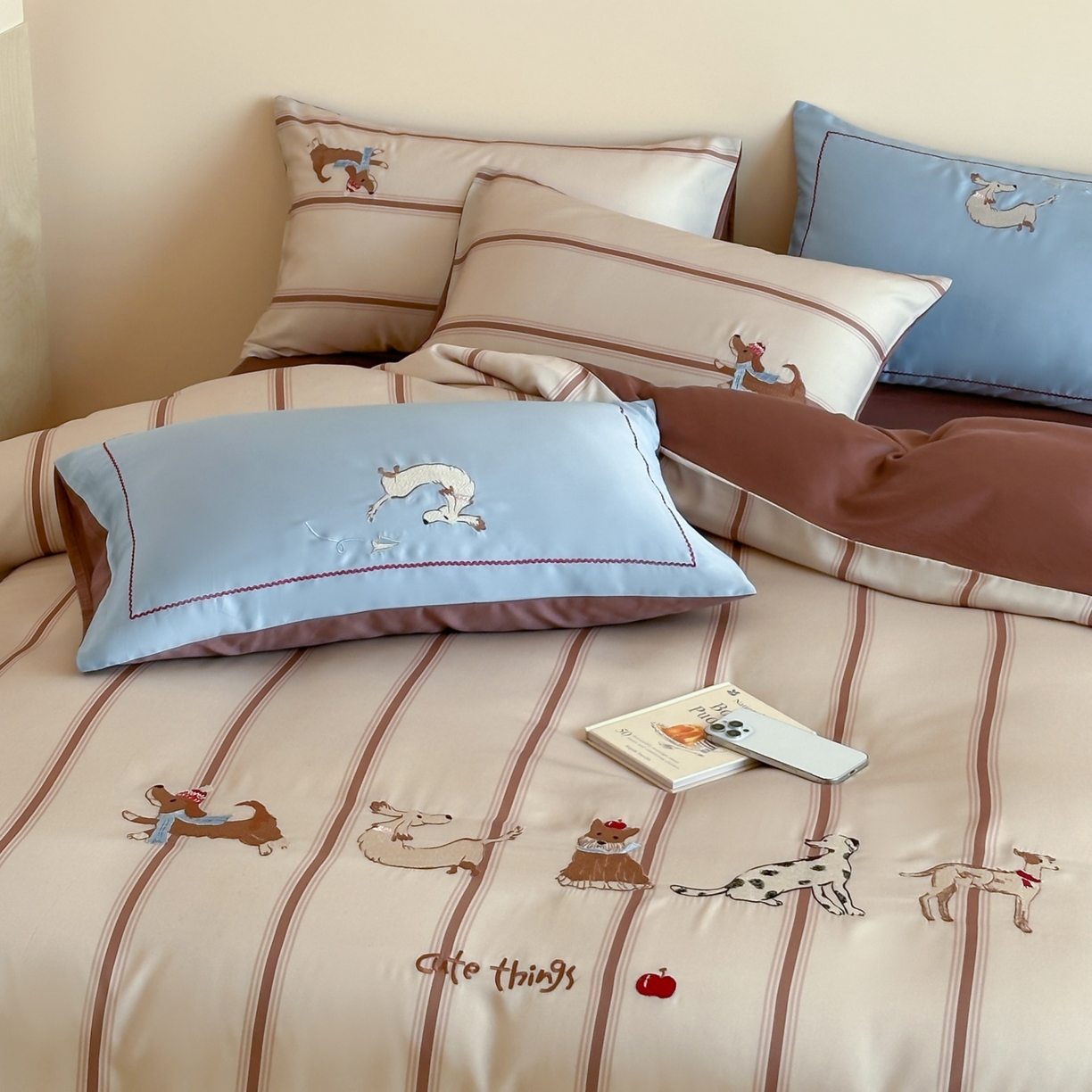 91家纺网 家纺一手货源 找家纺 风向标家纺 2026春夏新款兰精60s数码条纹天丝绣花四件套 布鲁克林