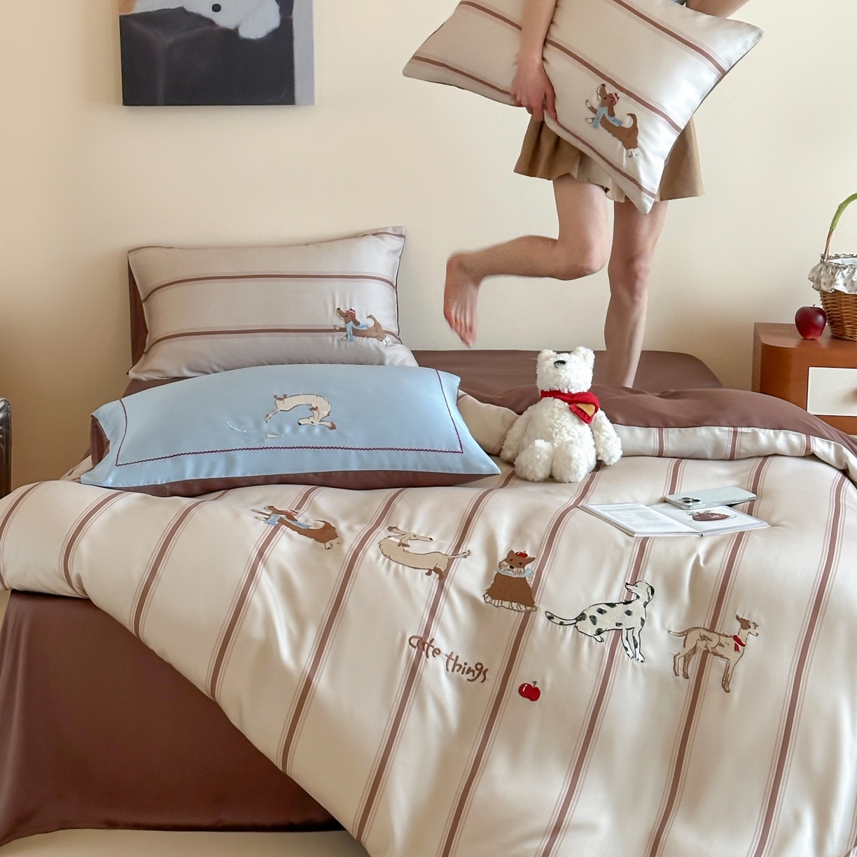 91家纺网 家纺一手货源 找家纺 风向标家纺 2026春夏新款兰精60s数码条纹天丝绣花四件套 布鲁克林