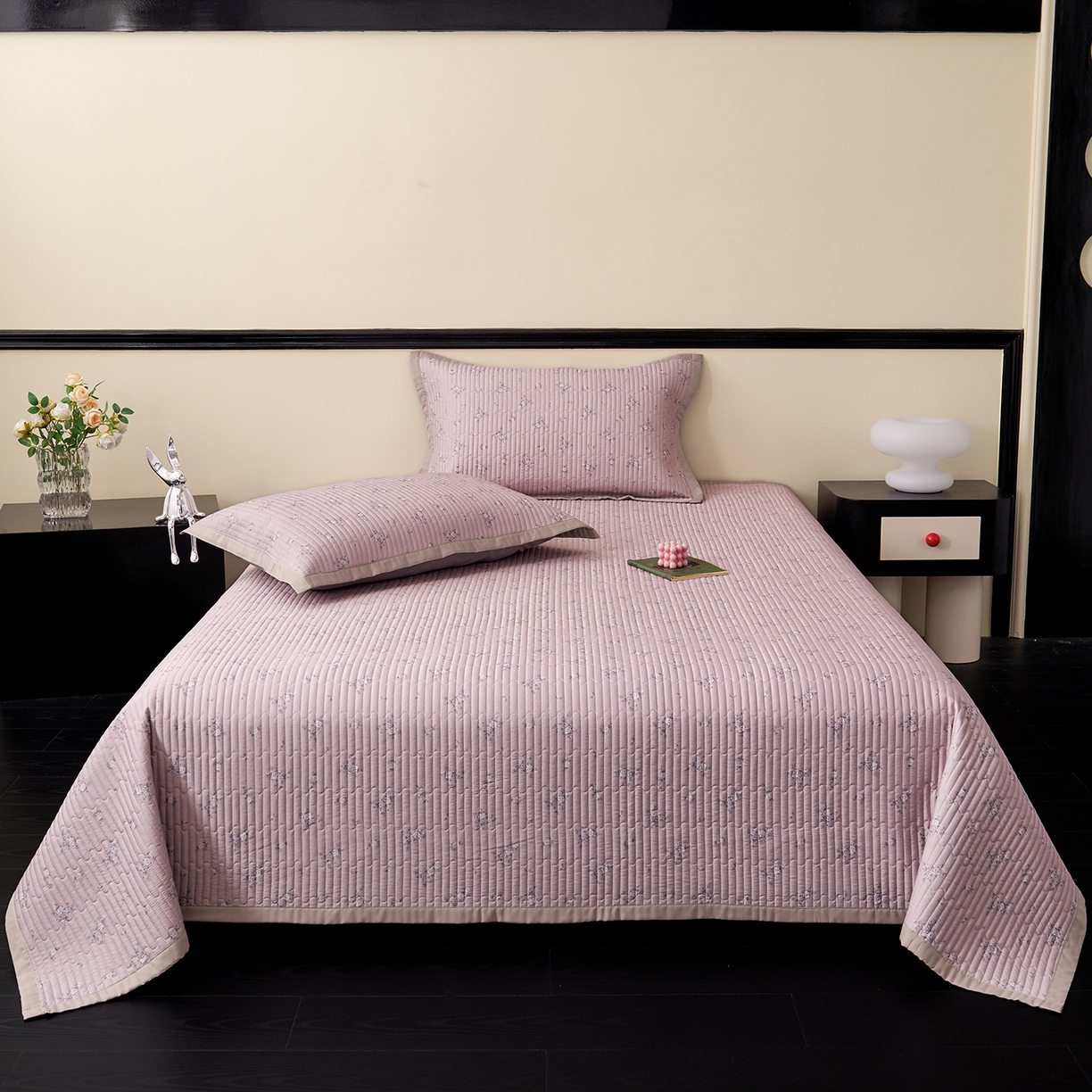 91家纺网 家纺一手货源 找家纺 金艾草 2026春夏新款莫代尔天丝水洗床盖有同款夏被床盖单件 山茶花-紫