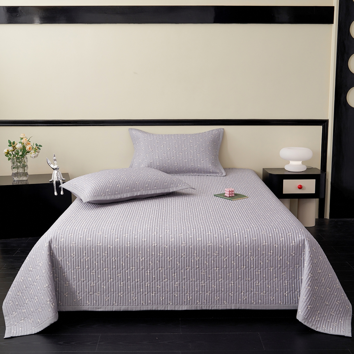 91家纺网 家纺一手货源 找家纺 金艾草 2026春夏新款莫代尔天丝水洗床盖有同款夏被床盖单件 山茶花-灰色