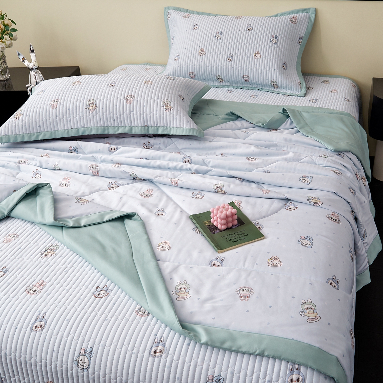 91家纺网 家纺一手货源 找家纺 金艾草 2026春夏新款莫代尔天丝水洗床盖有同款夏被床盖单件 拉布布-蓝