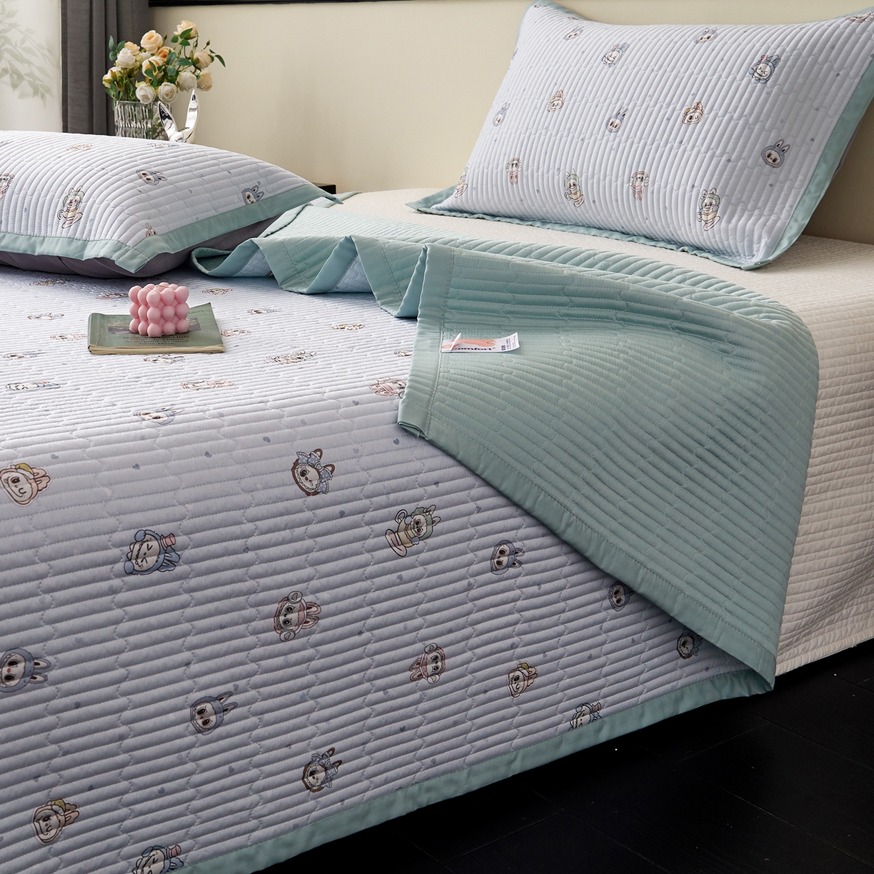 91家纺网 家纺一手货源 找家纺 金艾草 2026春夏新款莫代尔天丝水洗床盖有同款夏被床盖单件 拉布布-蓝