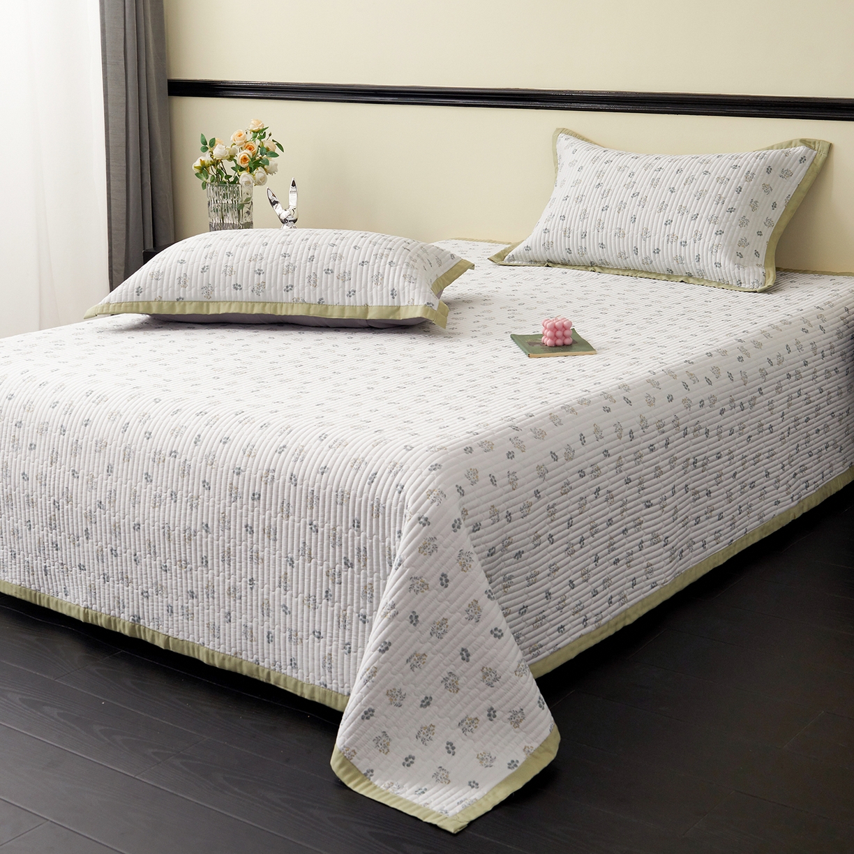 91家纺网 家纺一手货源 找家纺 金艾草 2026春夏新款莫代尔天丝水洗床盖有同款夏被床盖单件 甜果-绿