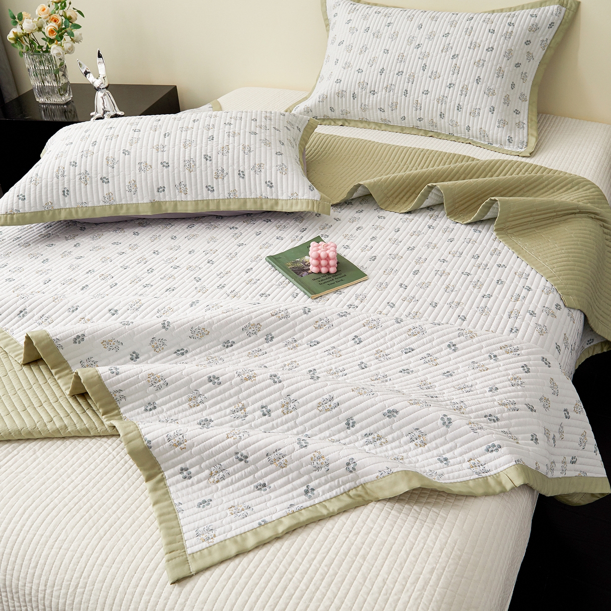 91家纺网 家纺一手货源 找家纺 金艾草 2026春夏新款莫代尔天丝水洗床盖有同款夏被床盖单件 甜果-绿