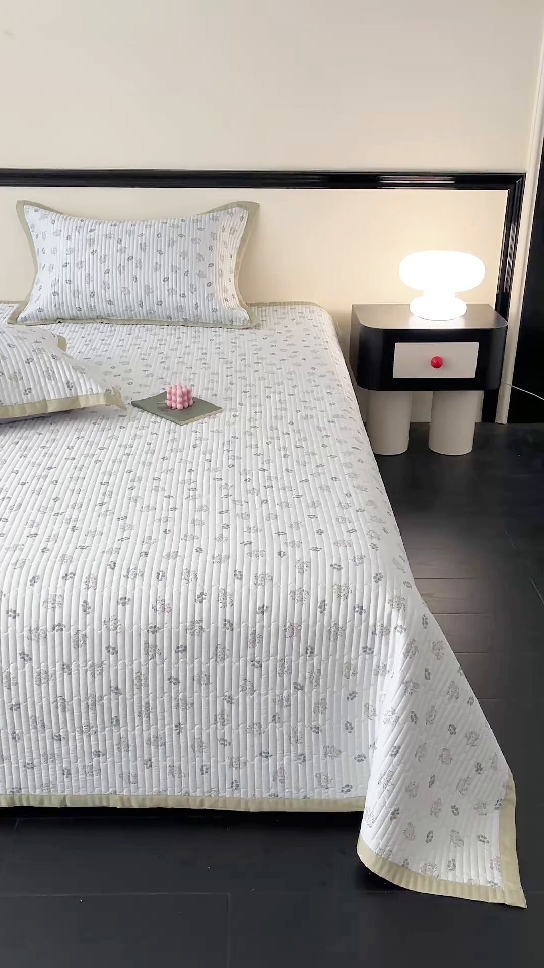 91家纺网 家纺一手货源 找家纺 金艾草 2026春夏新款莫代尔天丝水洗床盖有同款夏被床盖单件 甜果-绿