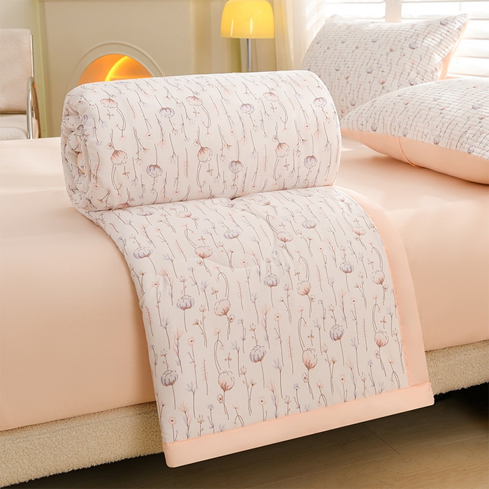 91家纺网 家纺一手货源 找家纺 珍贝家纺 2026新款亲肤大豆纤维夏被被子被芯 浪漫童话