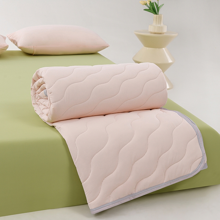 91家纺网 家纺一手货源 找家纺 （总）珍贝家纺 2026新款A类凉感丝透气夏凉被被子夏被