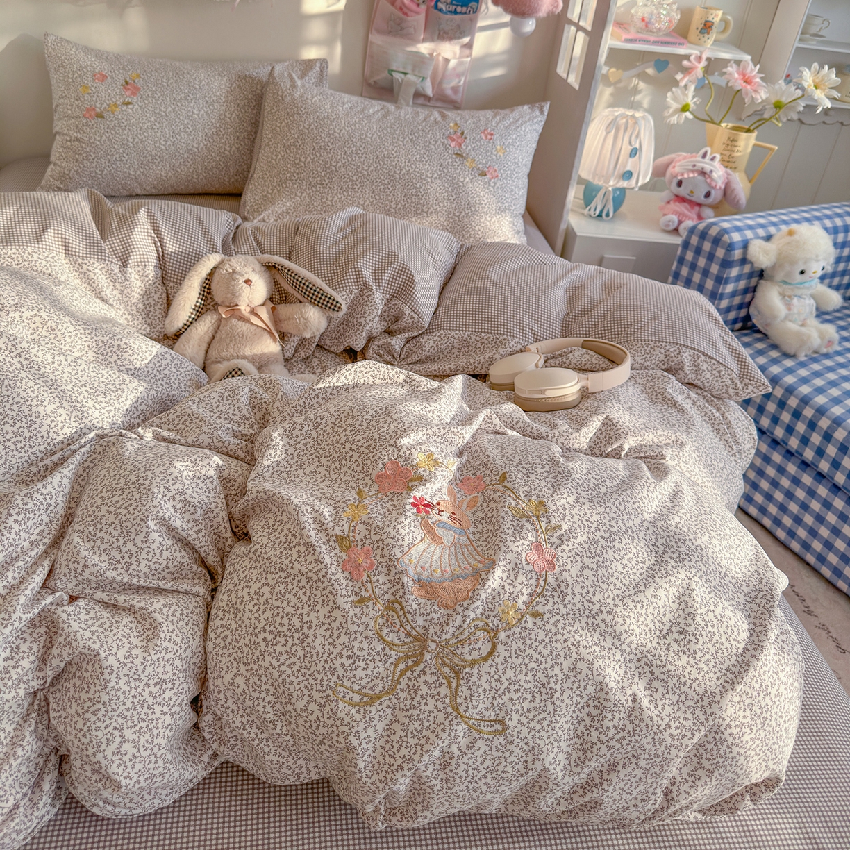 金梦拉家纺 2026春夏新款刺绣碎花仿棉水洗棉小清新系列四件套 花园兔-粽