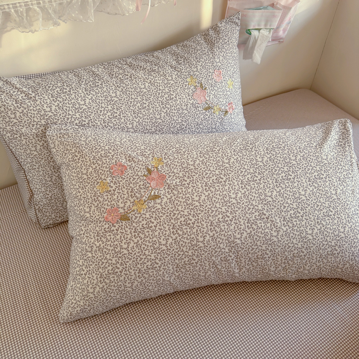 91家纺网 家纺一手货源 找家纺 金梦拉家纺 2026春夏新款刺绣碎花仿棉水洗棉小清新系列四件套 花园兔-粽