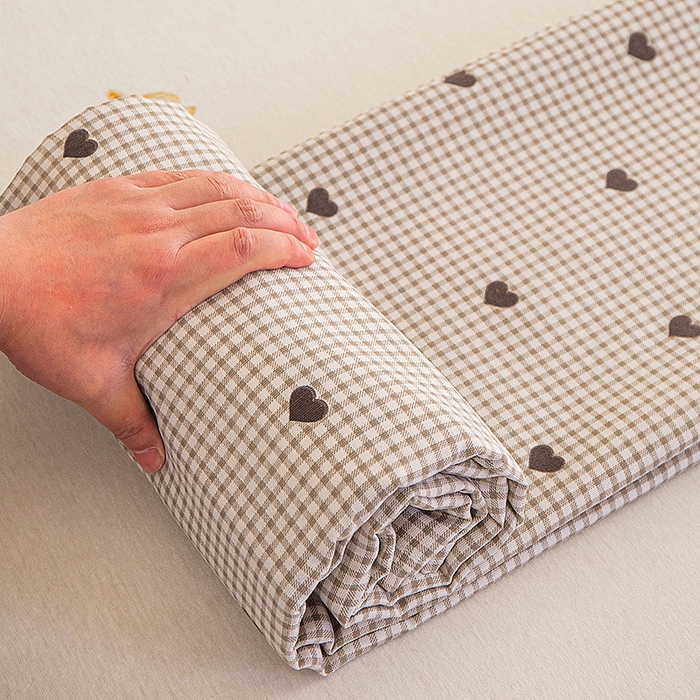 91家纺网 家纺一手货源 找家纺 云玲时尚 2026新款原棉细纱老粗布席子凉席单床单床单单件 暖心格调