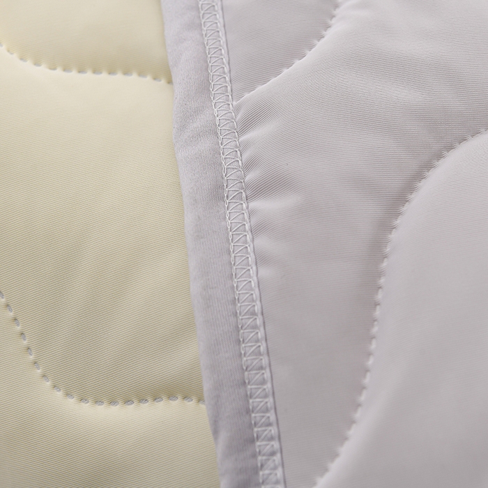 91家纺网 家纺一手货源 找家纺 珍贝家纺 2026新款A类凉感丝透气夏凉被被子夏被 奶黄-浅灰