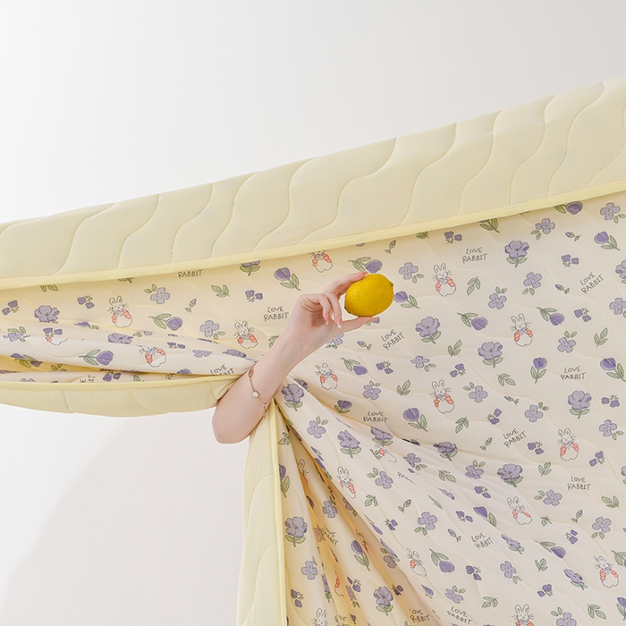 91家纺网 家纺一手货源 找家纺 珍贝家纺 2026新款A类凉感丝透气夏凉被被子夏被 b花颜悦色