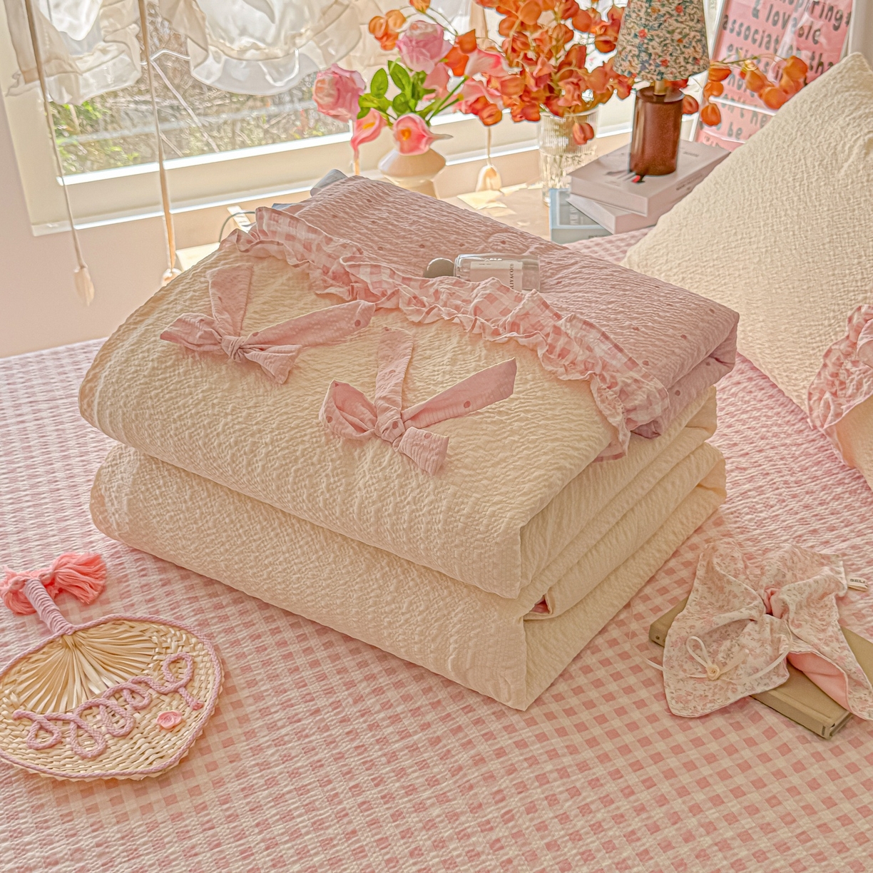 91家纺网 家纺一手货源 找家纺 （总）子钦家纺 2026新款提花泡芙面蝴蝶结花边韩剧女主感单夏被夏被夏凉被空调被四件套-奶油泡芙