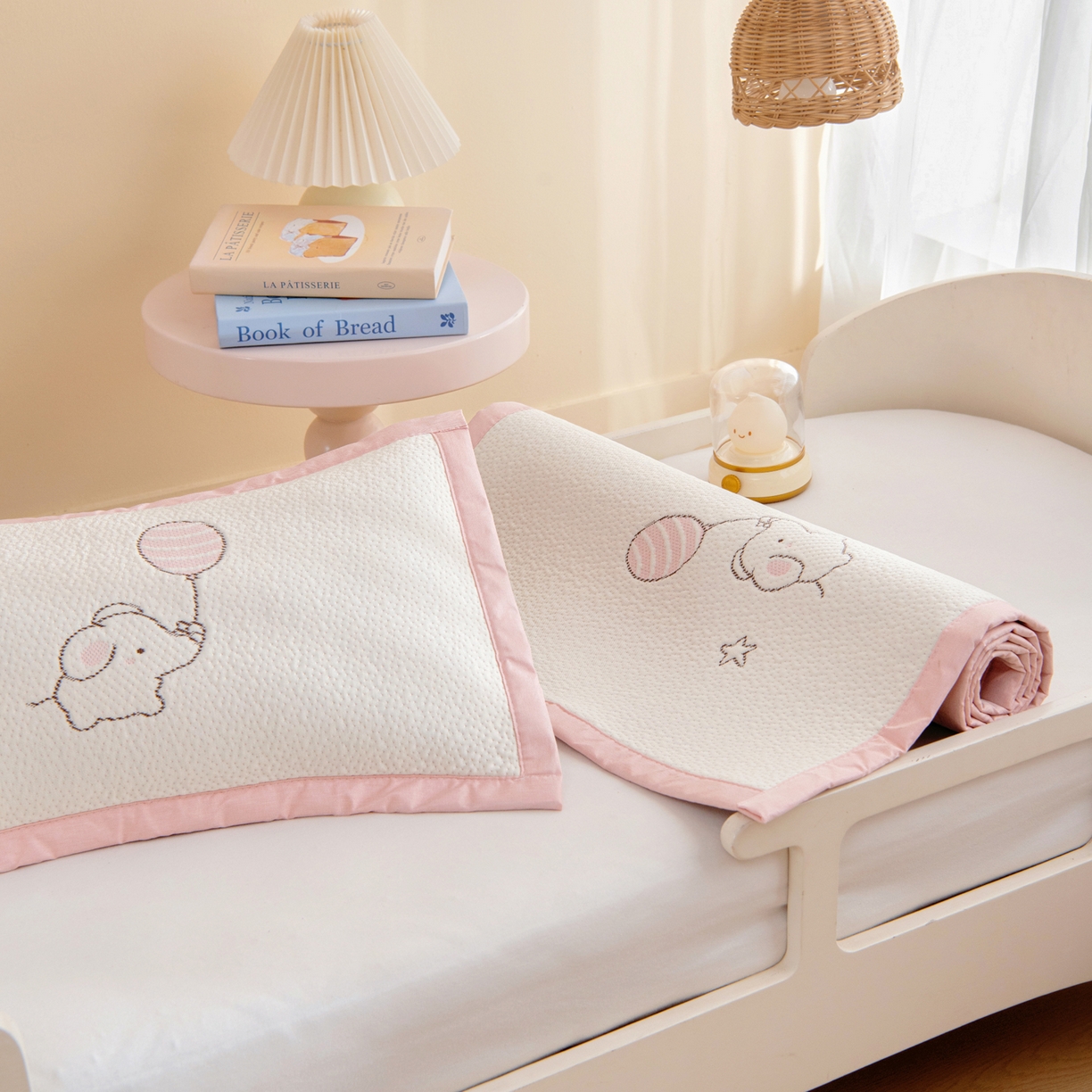 91家纺网 家纺一手货源 找家纺 御棉坊 2026新款A类提花凉感凉席幼儿园席子儿童凉席宿舍床凉席宝宝夏季席子 小飞象