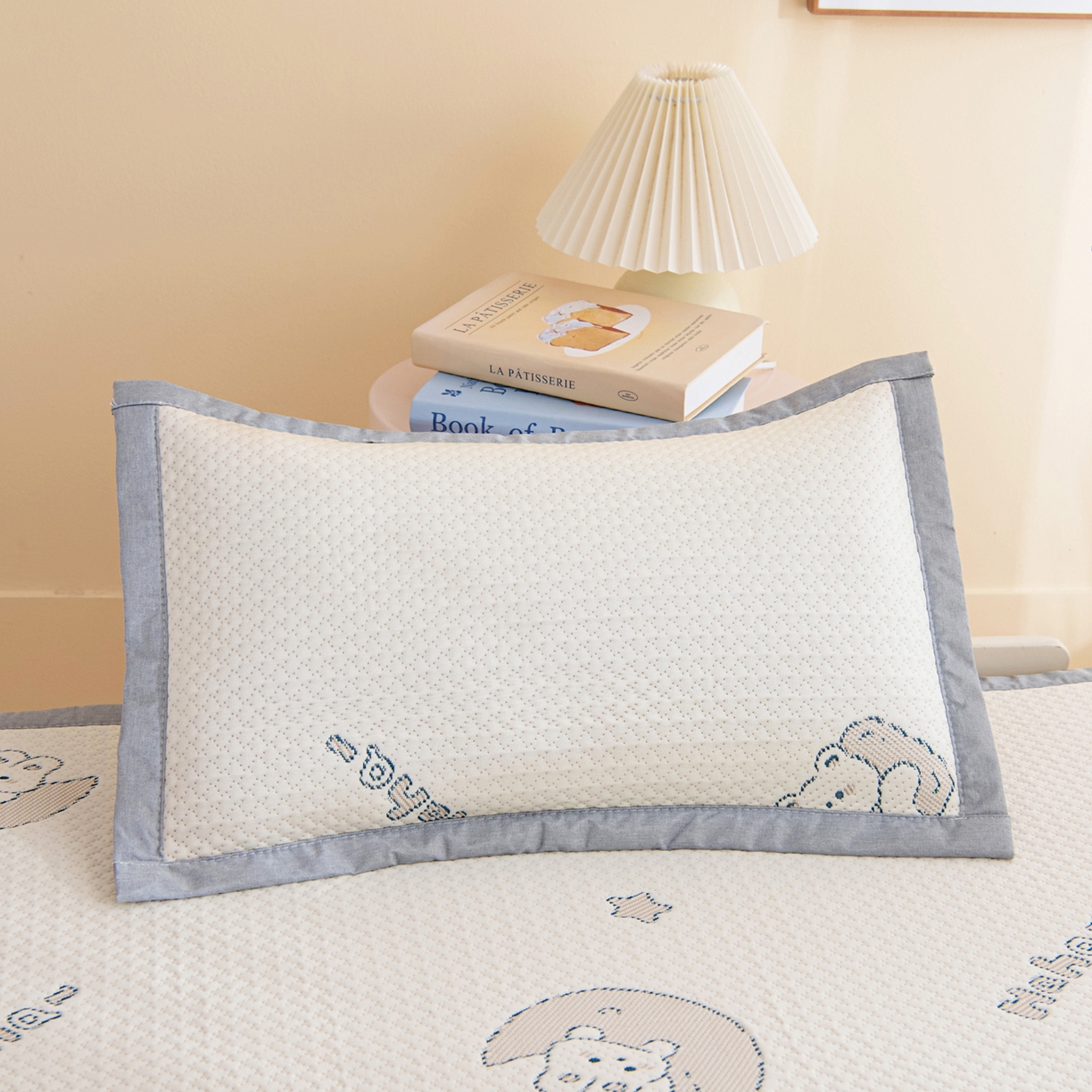 91家纺网 家纺一手货源 找家纺 御棉坊 2026新款A类提花凉感凉席幼儿园席子儿童凉席宿舍床凉席宝宝夏季席子 弯月兔