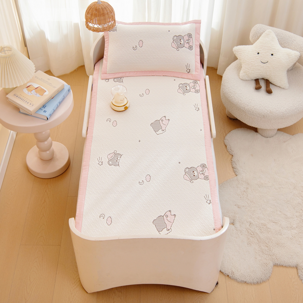 91家纺网 家纺一手货源 找家纺 御棉坊 2026新款A类提花凉感凉席幼儿园席子儿童凉席宿舍床凉席宝宝夏季席子 甜梦熊