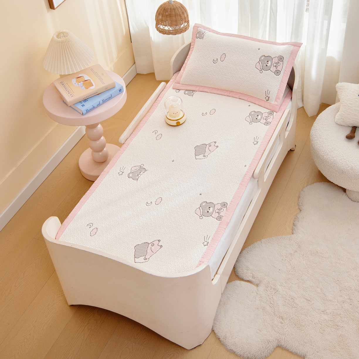 91家纺网 家纺一手货源 找家纺 御棉坊 2026新款A类提花凉感凉席幼儿园席子儿童凉席宿舍床凉席宝宝夏季席子 甜梦熊