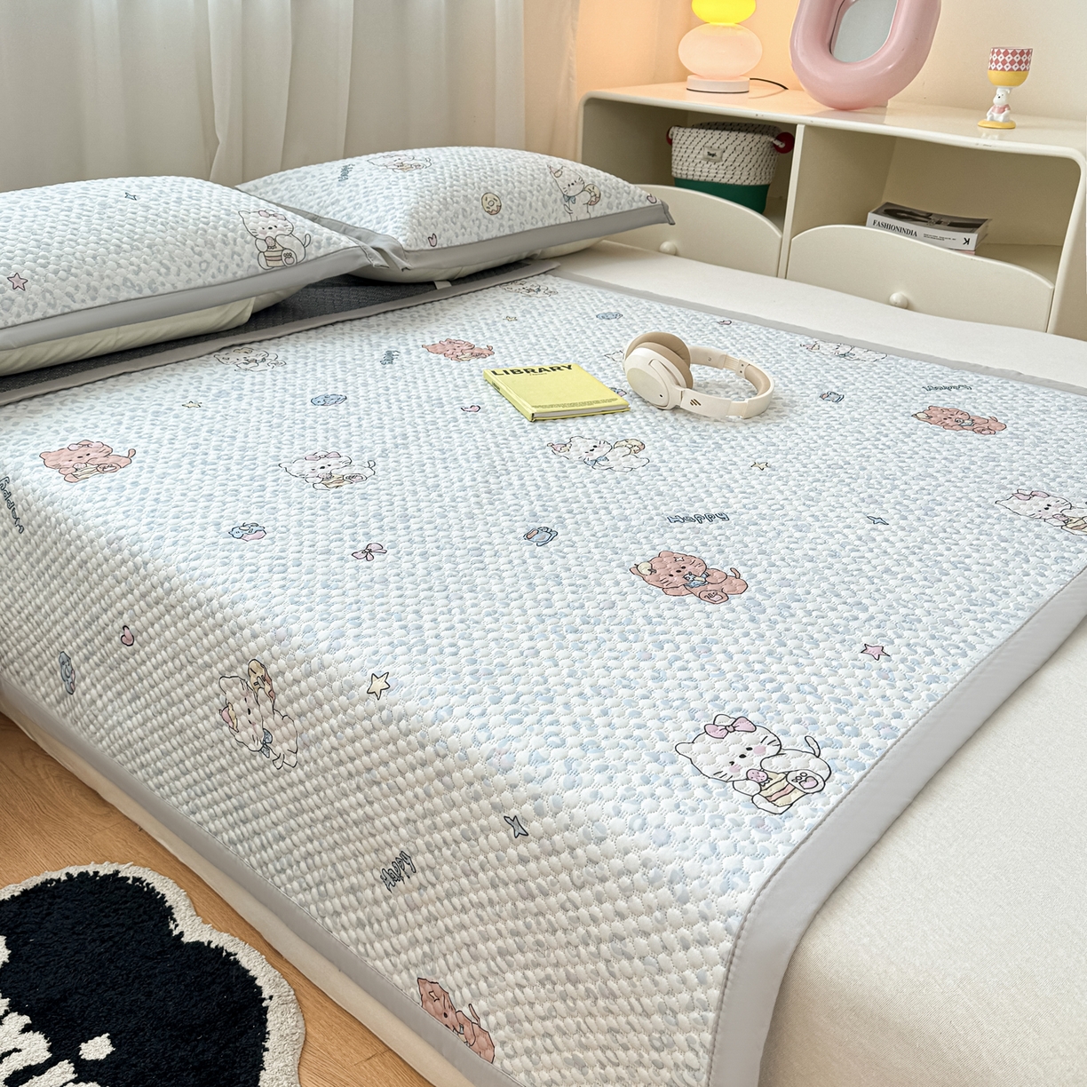 91家纺网 家纺一手货源 找家纺 大元 2026新款冰豆豆数码印花席三明治底凉席席子 豹纹猫咪