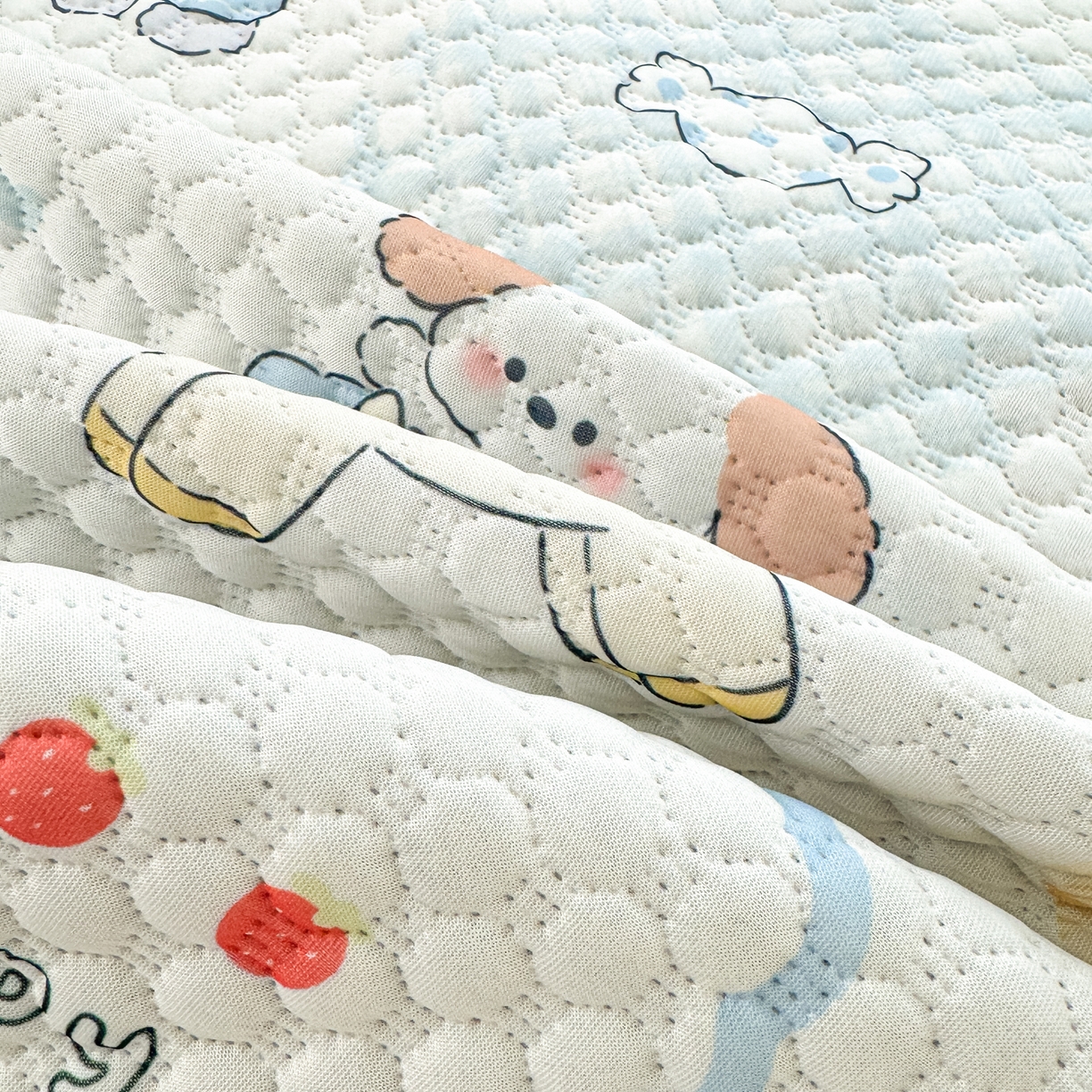 91家纺网 家纺一手货源 找家纺 大元 2026新款冰豆豆数码印花席三明治底凉席席子 糖果小狗