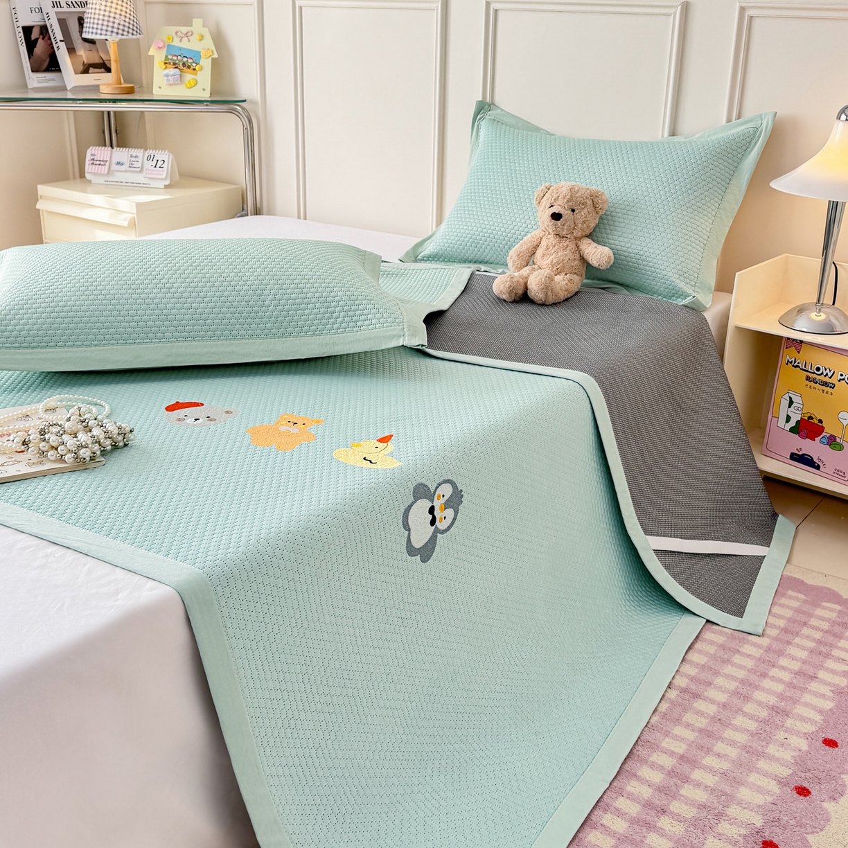 91家纺网 家纺一手货源 找家纺 大元 2026新款凉感冰豆豆印加绣凉席 排排站