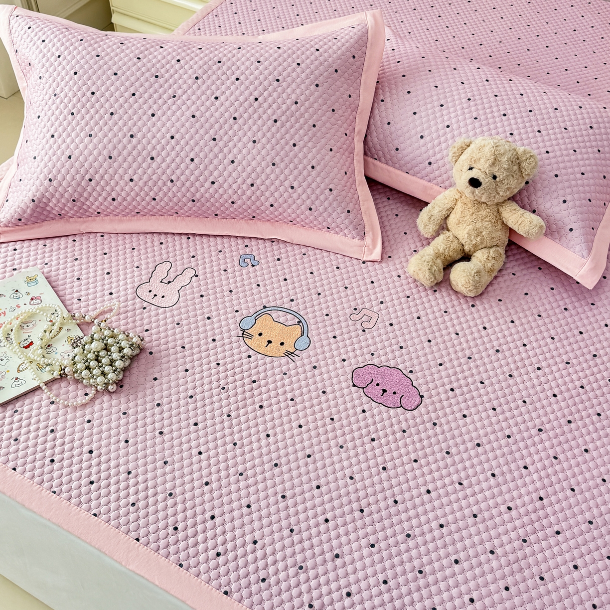 91家纺网 家纺一手货源 找家纺 大元 2026新款凉感冰豆豆印加绣凉席 动感聚会