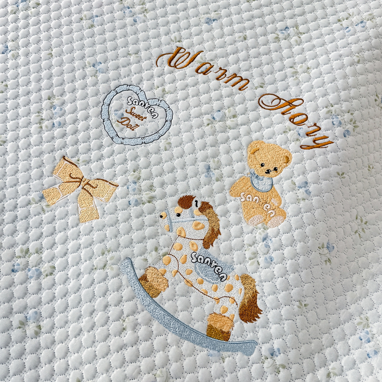 91家纺网 家纺一手货源 找家纺 大元 2026新款凉感冰豆豆印加绣凉席 回忆童话