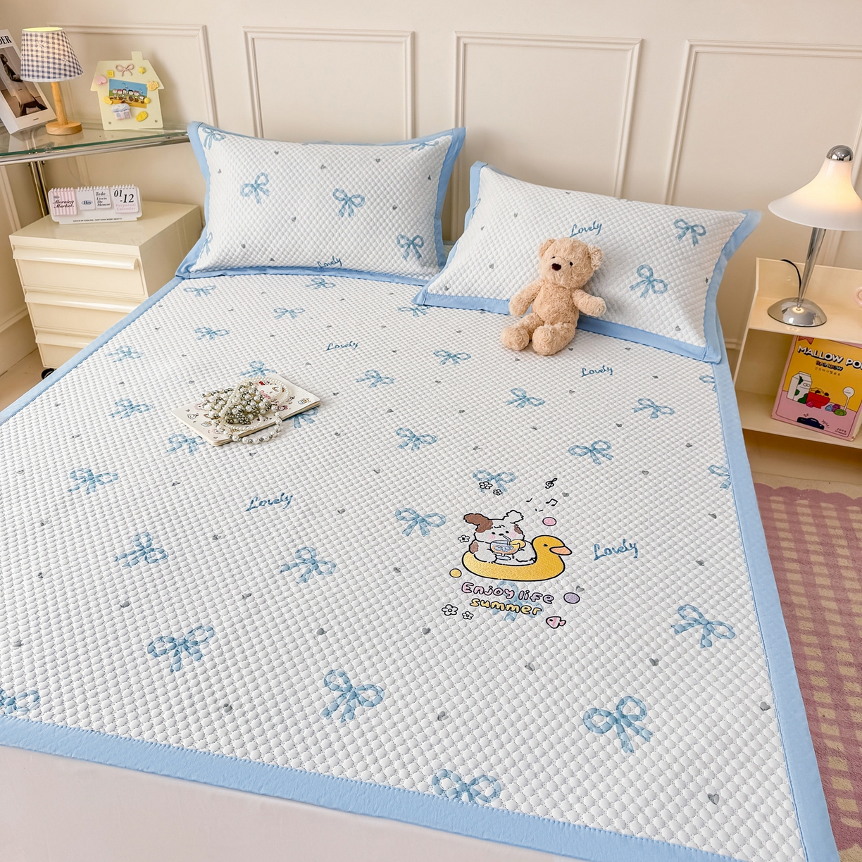 91家纺网 家纺一手货源 找家纺 大元 2026新款凉感冰豆豆印加绣凉席 可爱的夏天