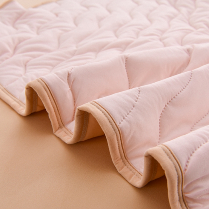 91家纺网 家纺一手货源 找家纺 珍贝家纺 2026新款亲肤舒适恬梦针织棉夏被夏凉被空调被被子被芯 卡其粉