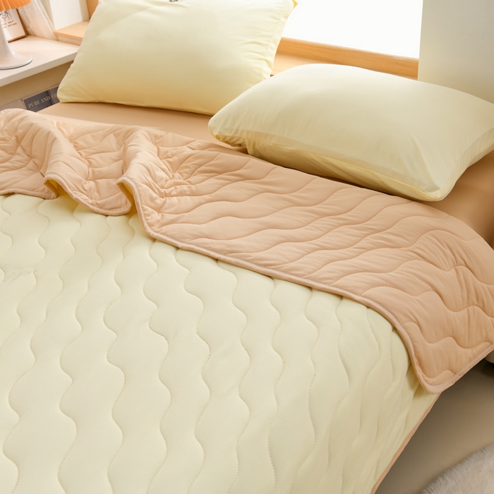 91家纺网 家纺一手货源 找家纺 珍贝家纺 2026新款亲肤舒适恬梦针织棉夏被夏凉被空调被被子被芯 卡其黄