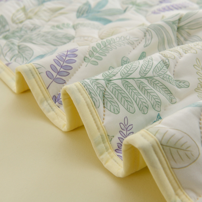 91家纺网 家纺一手货源 找家纺 珍贝家纺 2026新款亲肤舒适恬梦针织棉夏被夏凉被空调被被子被芯 绿意