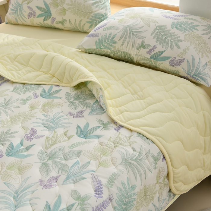 91家纺网 家纺一手货源 找家纺 珍贝家纺 2026新款亲肤舒适恬梦针织棉夏被夏凉被空调被被子被芯 绿意