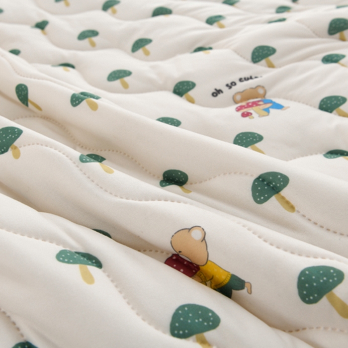 91家纺网 家纺一手货源 找家纺 珍贝家纺 2026新款亲肤舒适恬梦针织棉夏被夏凉被空调被被子被芯 蘑菇小熊