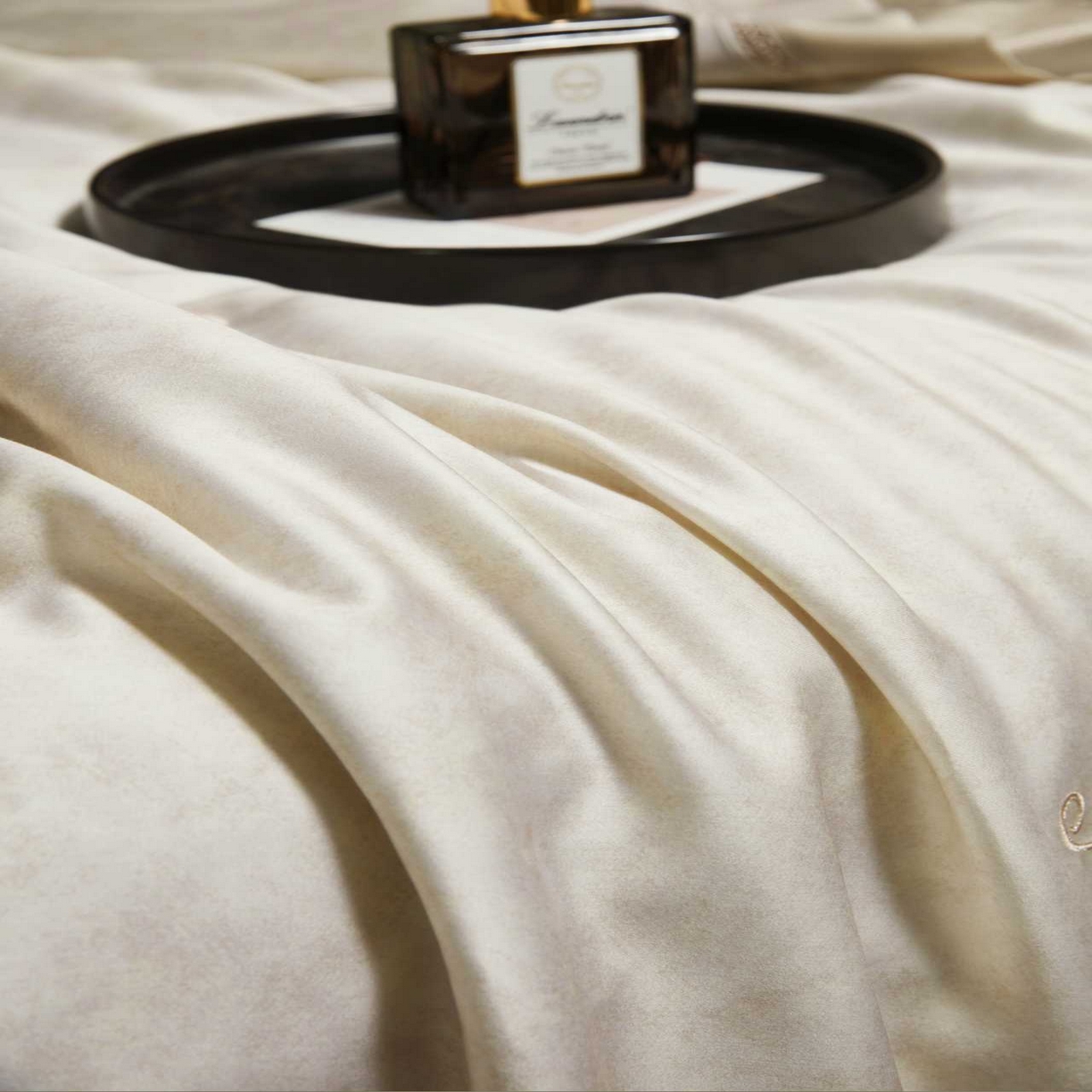 91家纺网 家纺一手货源 找家纺 （总）博尔菲 2026新款【锦琅】绣花夏凉被