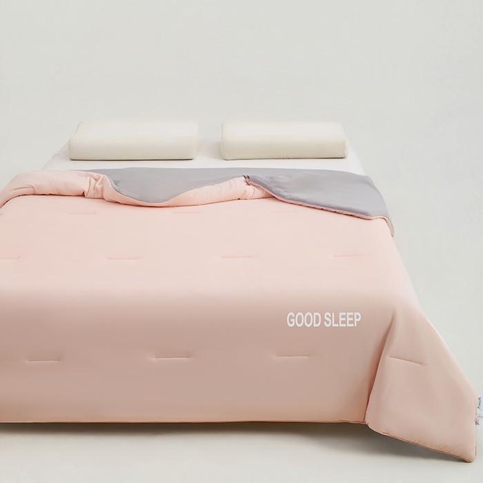 91家纺网 家纺一手货源 找家纺 晚舒庭家纺 2026新款凉感丝深睡眠夏被空调被夏凉被薄被子被芯某朵同款 柔云粉