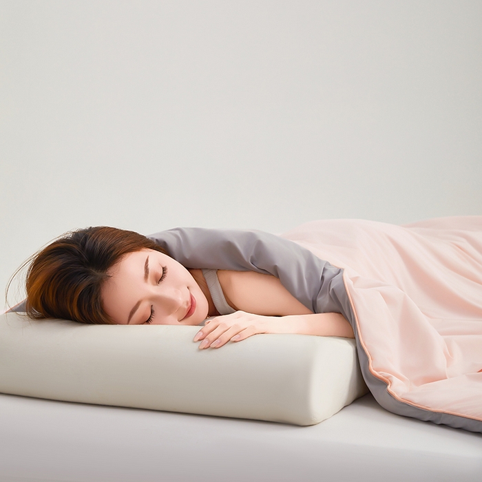 91家纺网 家纺一手货源 找家纺 晚舒庭家纺 2026新款凉感丝深睡眠夏被空调被夏凉被薄被子被芯某朵同款 柔云粉