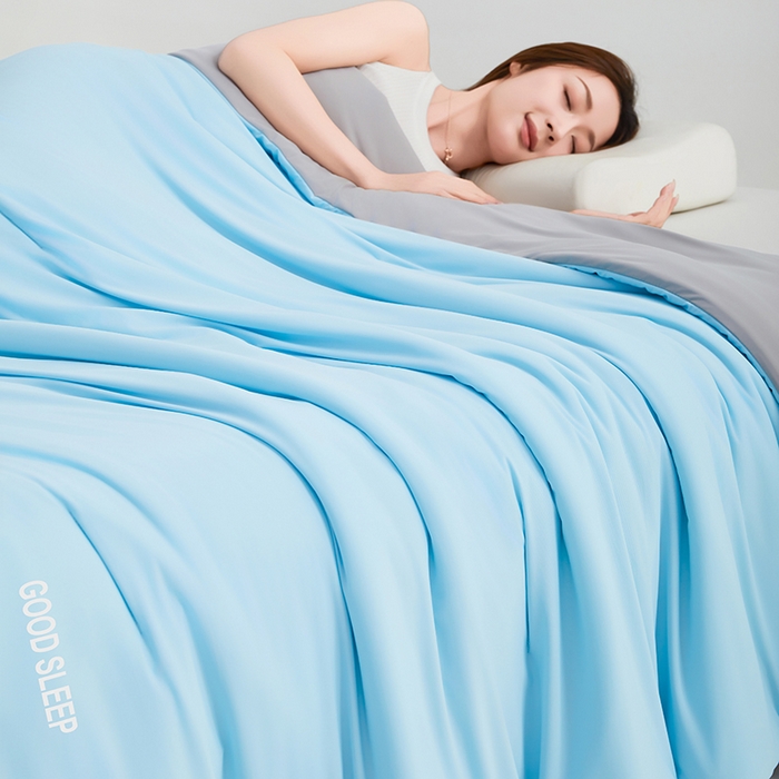 91家纺网 家纺一手货源 找家纺 晚舒庭家纺 2026新款凉感丝深睡眠夏被空调被夏凉被薄被子被芯某朵同款 青橙蓝