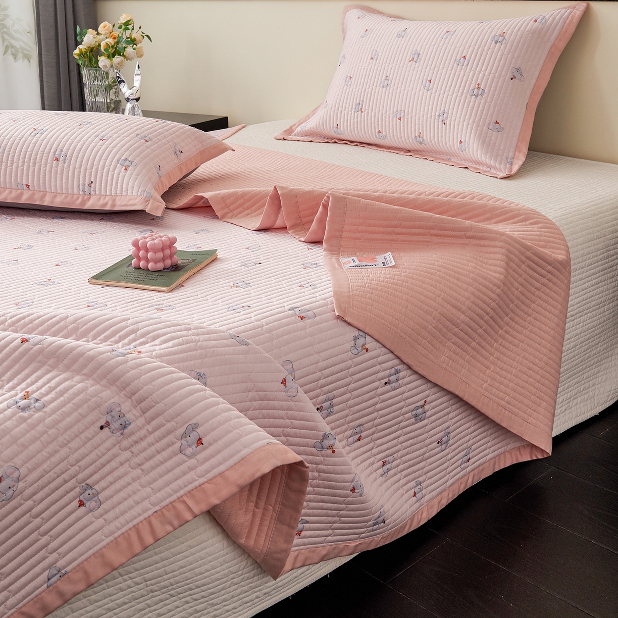 91家纺网 家纺一手货源 找家纺 （总）金艾草 2026春夏新款莫代尔天丝水洗床盖有同款夏被床盖单件