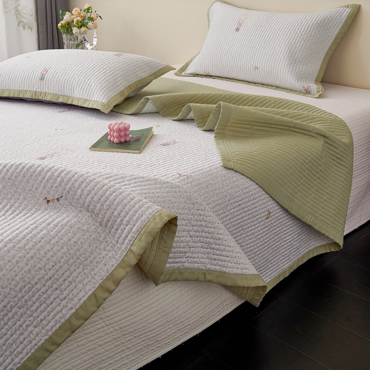 91家纺网 家纺一手货源 找家纺 （总）金艾草 2026春夏新款莫代尔天丝水洗床盖有同款夏被床盖单件