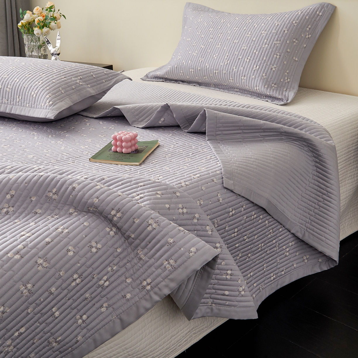 91家纺网 家纺一手货源 找家纺 （总）金艾草 2026春夏新款莫代尔天丝水洗床盖有同款夏被床盖单件