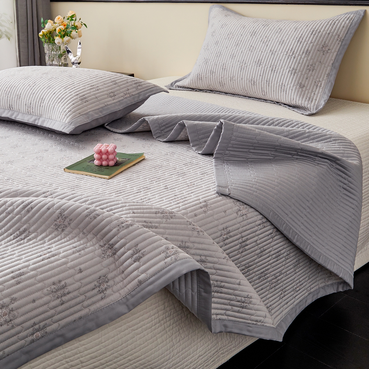 91家纺网 家纺一手货源 找家纺 （总）金艾草 2026春夏新款莫代尔天丝水洗床盖有同款夏被床盖单件