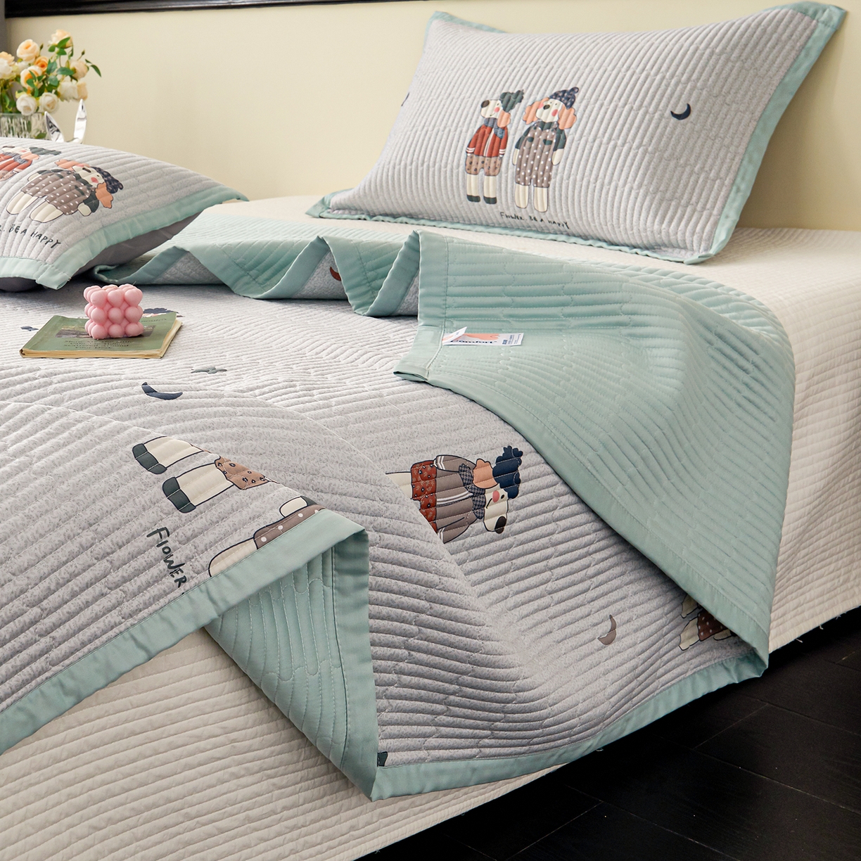 91家纺网 家纺一手货源 找家纺 （总）金艾草 2026春夏新款莫代尔天丝水洗床盖有同款夏被床盖单件