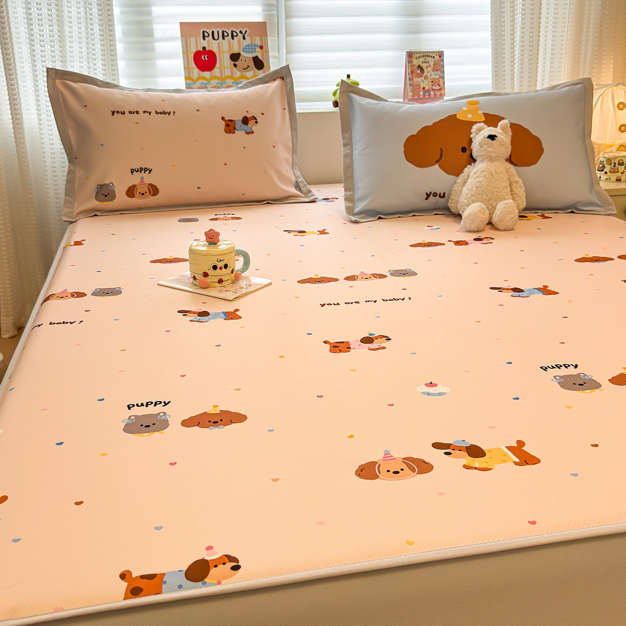 91家纺网 家纺一手货源 找家纺 懒猫家纺 2026新款卡通凉感冰丝床笠款凉席 床笠席-彩豆汪汪队