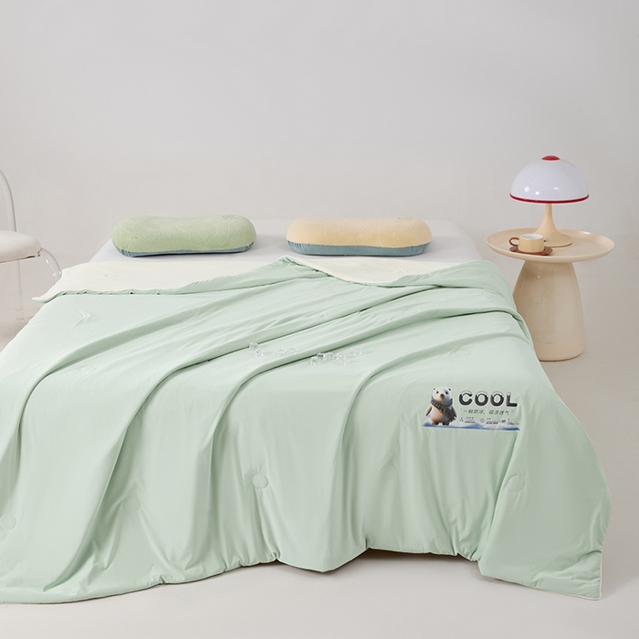 91家纺网 家纺一手货源 找家纺 VIP被业 2026新款A类双面凉感丝西瓜夏凉被单人双人空调被 果绿深绿
