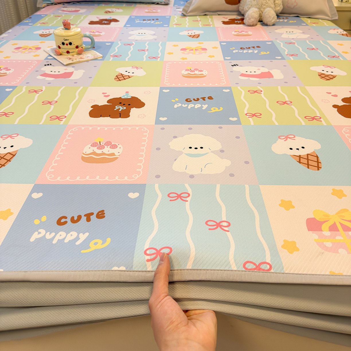 91家纺网 家纺一手货源 找家纺 懒猫家纺 2026新款卡通凉感冰丝床笠款凉席 床笠席-彩格萌宠