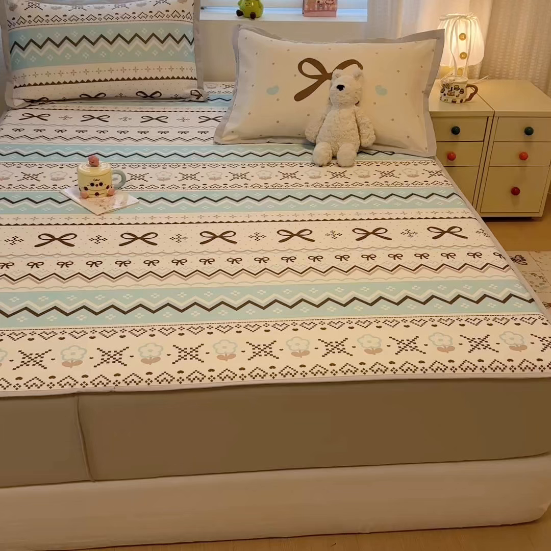 91家纺网 家纺一手货源 找家纺 懒猫家纺 2026新款卡通凉感冰丝床笠款凉席 床笠席-费尔岛