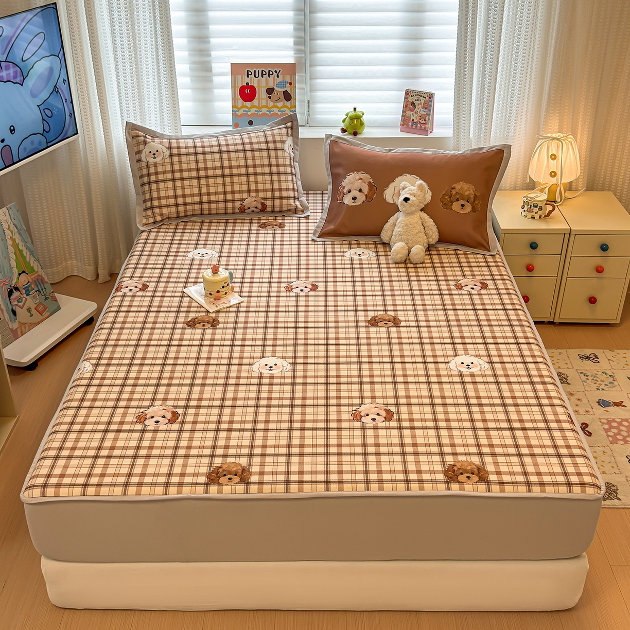 91家纺网 家纺一手货源 找家纺 懒猫家纺 2026新款卡通凉感冰丝床笠款凉席 床笠席-格纹爱犬