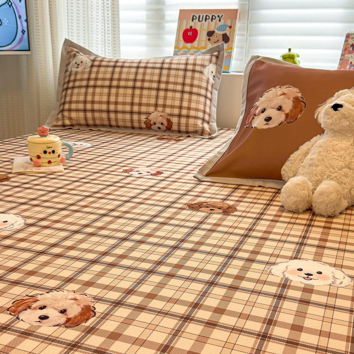 91家纺网 家纺一手货源 找家纺 懒猫家纺 2026新款卡通凉感冰丝床笠款凉席 床笠席-格纹爱犬