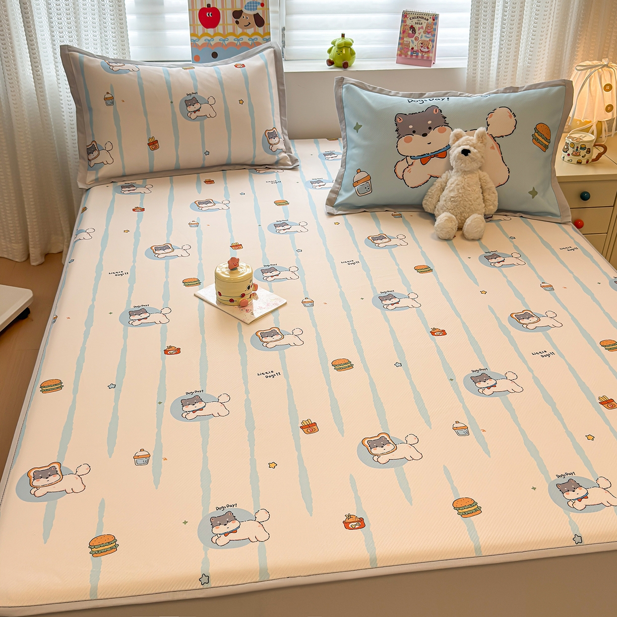 91家纺网 家纺一手货源 找家纺 懒猫家纺 2026新款卡通凉感冰丝床笠款凉席 床笠席-汉堡小狗