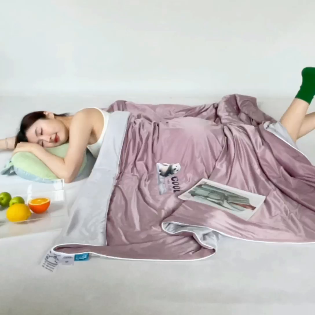 91家纺网 家纺一手货源 找家纺 VIP被业 2026新款A类双面凉感丝西瓜夏凉被单人双人空调被 香芋紫